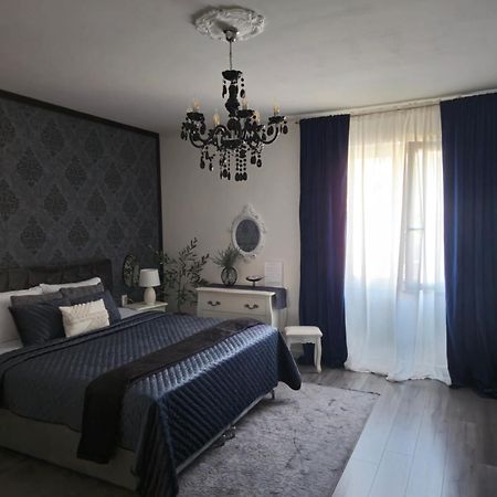Rooms Zana Split Luaran gambar