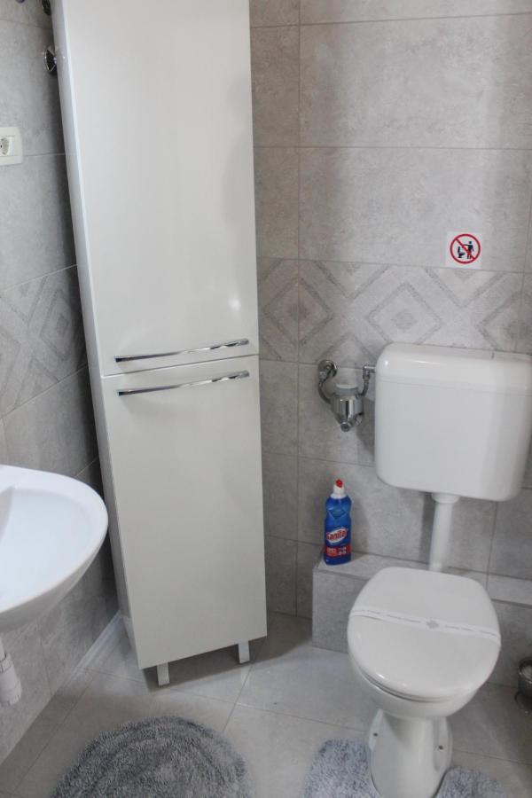 Rooms Zana Split Luaran gambar